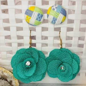 Mesh flower drop earring & plaid stud earring set